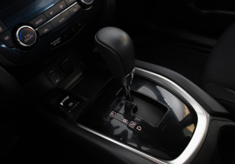 Подержанный автомобиль Nissan Qashqai 2021 года (11 фото)