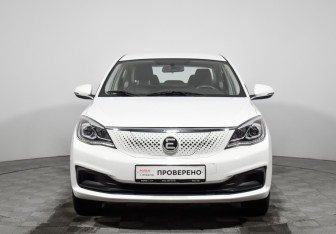 Подержанный автомобиль Evolute i-PRO 2024 года (2 фото)