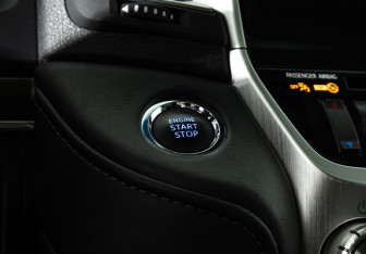 Подержанный автомобиль Toyota Land Cruiser Suv 2018 года (26 фото)