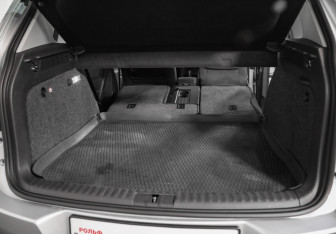 Подержанный автомобиль Volkswagen Tiguan 2013 года (26 фото)