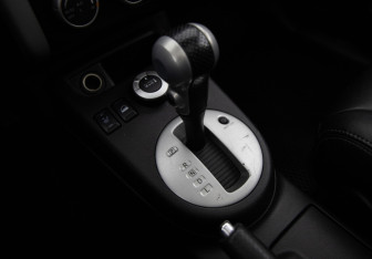 Подержанный автомобиль Nissan X-Trail 2013 года (15 фото)