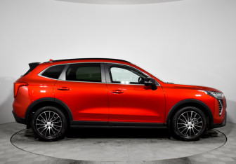 Подержанный автомобиль Haval Jolion 2024 года (4 фото)