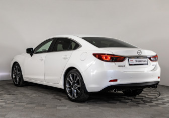 Подержанный автомобиль Mazda 6 Sedan 2018 года (7 фото)