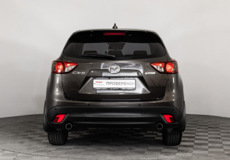 Подержанный автомобиль Mazda CX-5 2017 года (6 фото)
