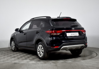 Подержанный автомобиль Kia Rio Hatchback 2019 года (7 фото)