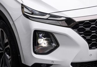 Подержанный автомобиль Hyundai Santa Fe 2019 года (11 фото)