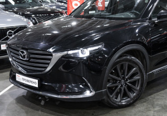 Подержанный автомобиль Mazda CX-9 2018 года (2 фото)