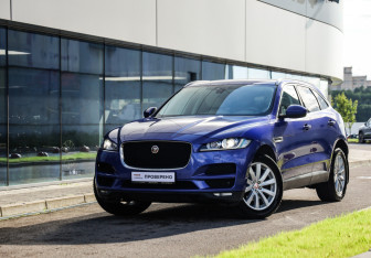 Подержанный автомобиль Jaguar F-Pace 2018 года (1 фото)