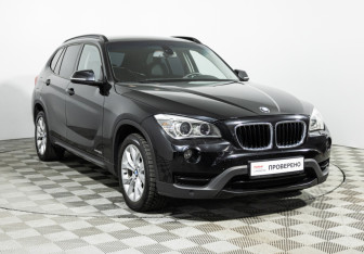 Подержанный автомобиль BMW X1 2013 года (3 фото)