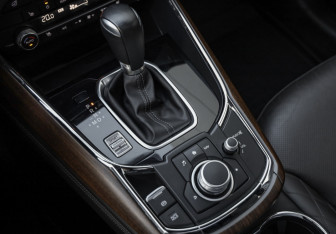 Подержанный автомобиль Mazda CX-9 2022 года (21 фото)