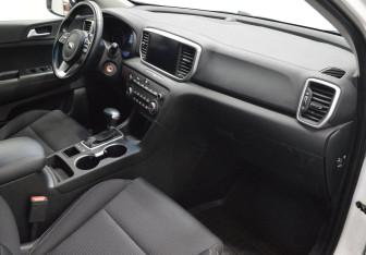 Подержанный автомобиль Kia Sportage 2020 года (12 фото)