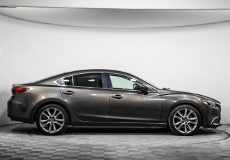 Подержанный автомобиль Mazda 6 Sedan 2017 года (4 фото)