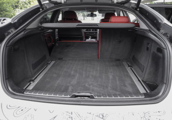 Подержанный автомобиль BMW X6 2013 года (34 фото)