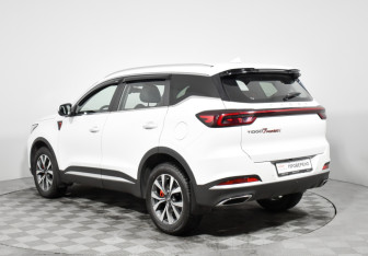 Подержанный автомобиль Chery Tiggo 7 Pro Max 2023 года (7 фото)