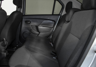 Подержанный автомобиль Renault Logan Sedan 2020 года (11 фото)