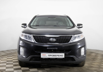 Подержанный автомобиль Kia Sorento 2017 года (2 фото)