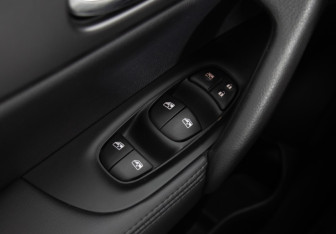 Подержанный автомобиль Nissan Qashqai 2021 года (19 фото)