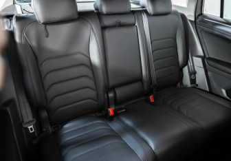 Подержанный автомобиль Volkswagen Tiguan 2019 года (26 фото)