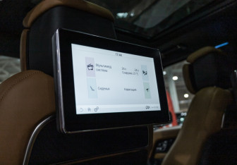 Подержанный автомобиль Land Rover Range Rover 2021 года (35 фото)
