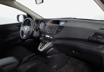 Подержанный автомобиль Honda CR-V 2013 года (9 фото)