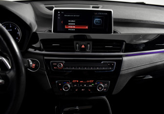 Подержанный автомобиль BMW X2 2019 года (20 фото)