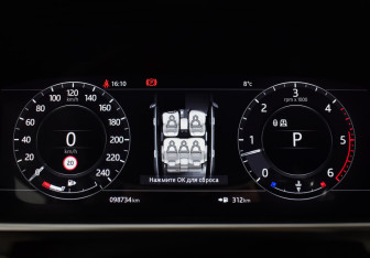Подержанный автомобиль Land Rover Range Rover 2018 года (22 фото)