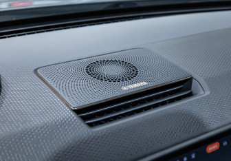 Подержанный автомобиль Zeekr X 2023 года (26 фото)