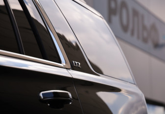 Подержанный автомобиль Chevrolet Tahoe 2016 года (10 фото)