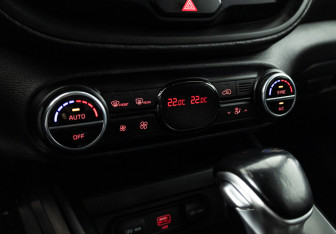 Подержанный автомобиль Kia Soul 2020 года (17 фото)