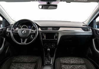 Подержанный автомобиль Skoda Rapid Liftback 2019 года (10 фото)