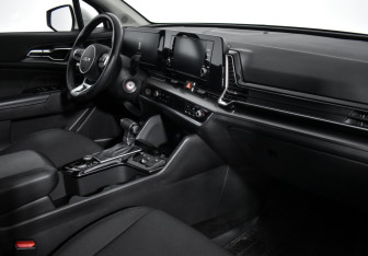 Подержанный автомобиль Kia Sportage 2022 года (15 фото)