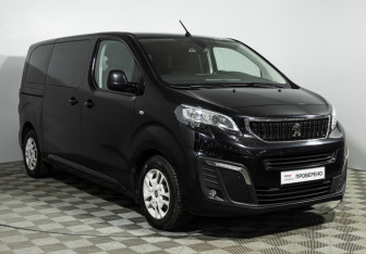 Подержанный автомобиль Peugeot Traveller 2018 года (3 фото)