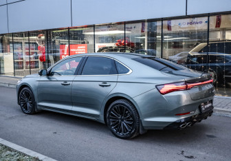 Подержанный автомобиль Geely Preface 2024 года (6 фото)