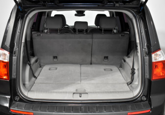 Подержанный автомобиль Chevrolet Orlando 2013 года (20 фото)