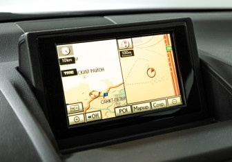 Подержанный автомобиль Lexus CT 2011 года (15 фото)