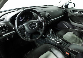 Подержанный автомобиль Audi A3 Sedan 2014 года (11 фото)