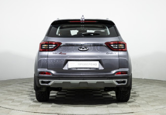 Подержанный автомобиль Chery Tiggo 4 Pro 2023 года (6 фото)