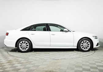 Подержанный автомобиль Audi A6 Sedan 2018 года (4 фото)