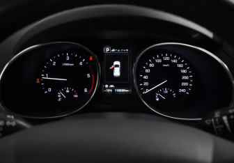 Подержанный автомобиль Hyundai Santa Fe 2017 года (22 фото)