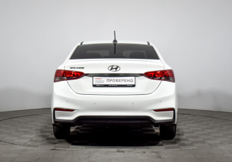 Подержанный автомобиль Hyundai Solaris Sedan 2018 года (6 фото)