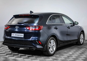 Подержанный автомобиль Kia Ceed Hatchback 2019 года (5 фото)