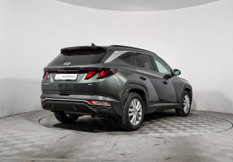 Подержанный автомобиль Hyundai Tucson 2021 года (5 фото)