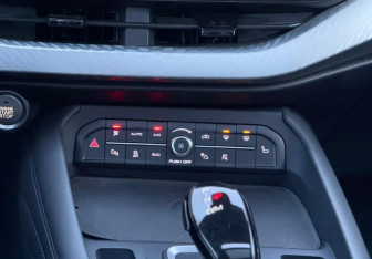 Подержанный автомобиль Haval F7 2024 года (14 фото)