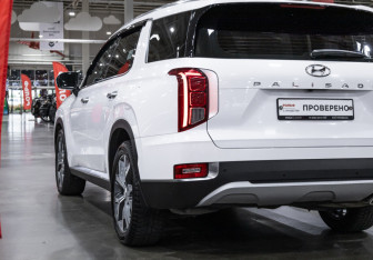 Подержанный автомобиль Hyundai Palisade 2020 года (10 фото)