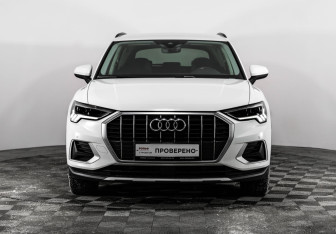Подержанный автомобиль Audi Q3 2019 года (3 фото)