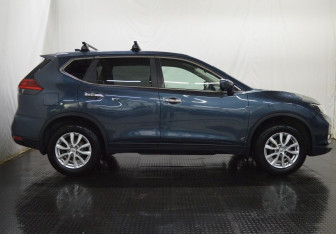 Подержанный автомобиль Nissan X-Trail 2019 года (4 фото)