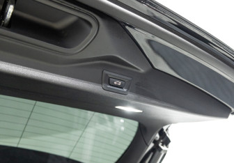 Подержанный автомобиль BMW X5 2019 года (26 фото)