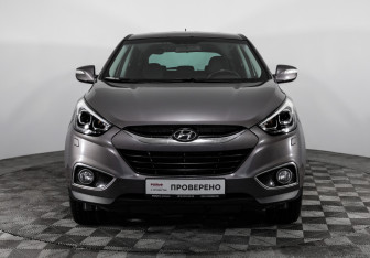 Подержанный автомобиль Hyundai ix35 2015 года (2 фото)
