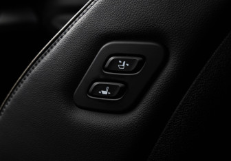 Подержанный автомобиль Hyundai Santa Fe 2022 года (33 фото)