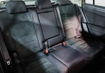 Подержанный автомобиль Volkswagen Tiguan 2020 года (26 фото)